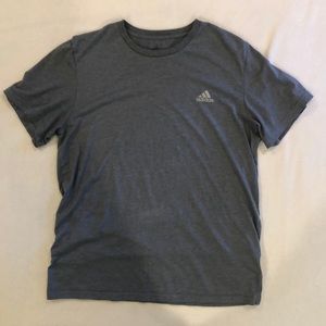 adidas gray/blue tee shirt ✨